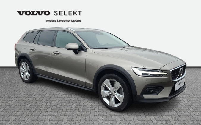 Volvo V60 Cross Country cena 137900 przebieg: 141000, rok produkcji 2020 z Łódź małe 436